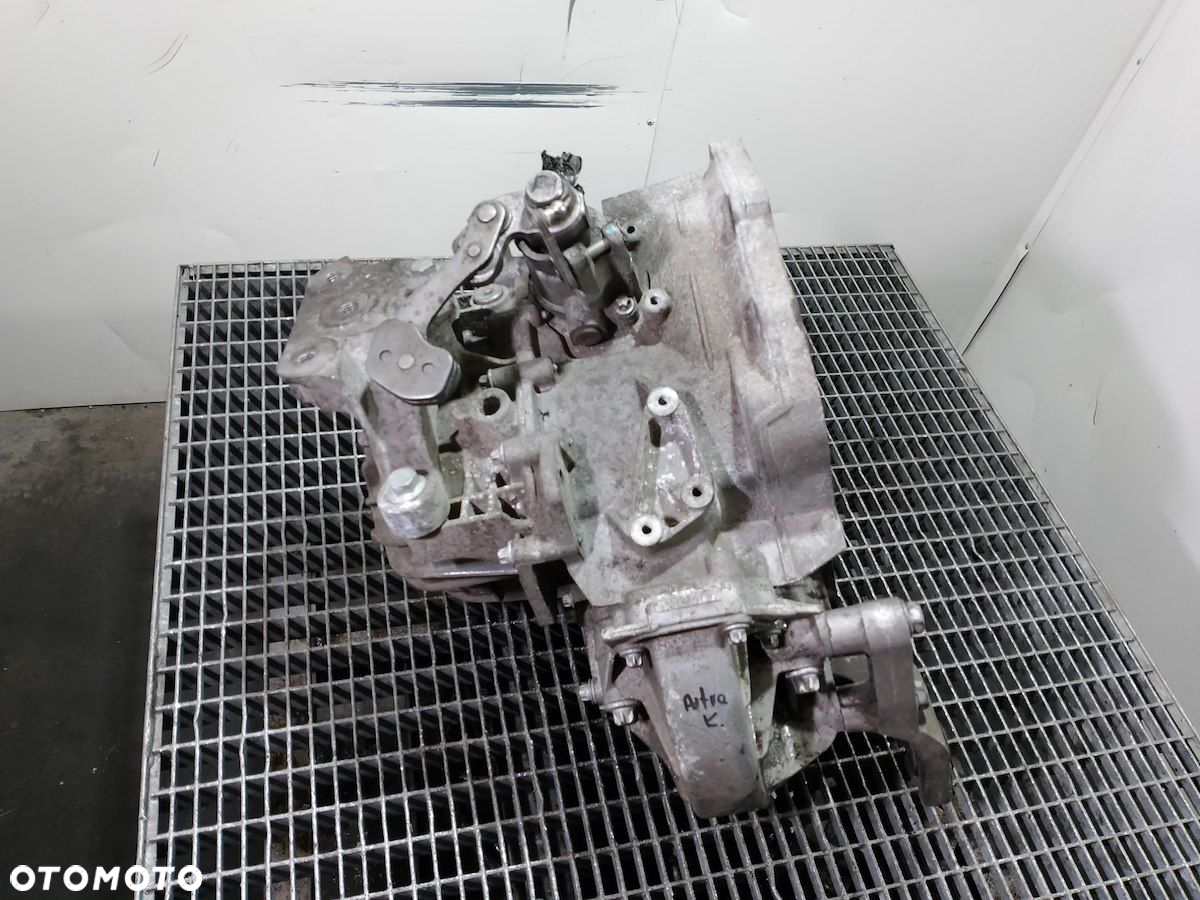 SKRZYNIA BIEGÓW MANUALNA OPEL ASTRA K    M320LWQ    1.6 CDTI - 3