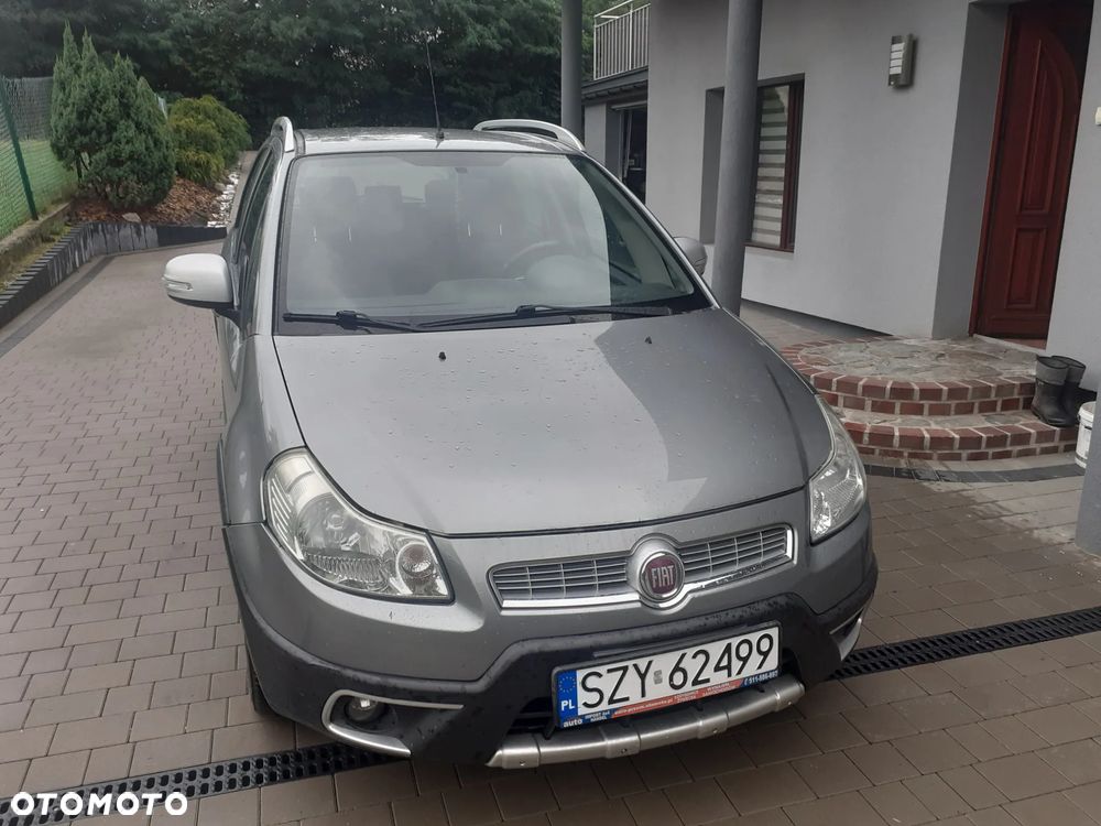 Fiat Sedici 1.6 16V 4x4 Emotion - 2