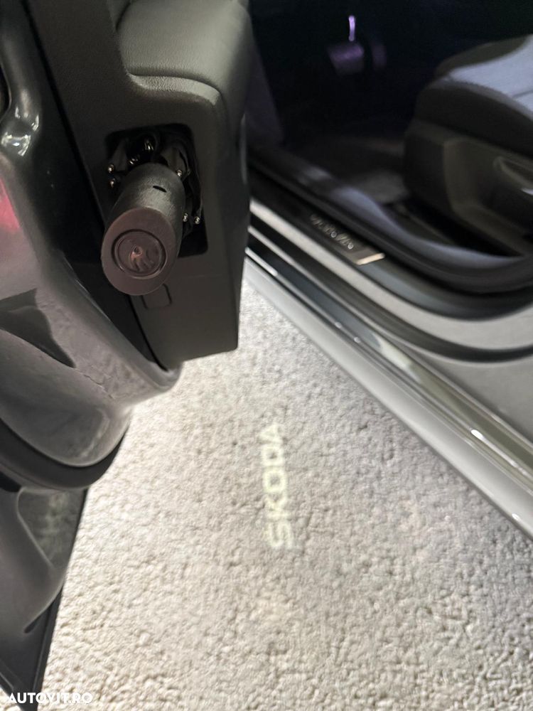 Skoda Octavia 2.0 TDI DSG Ambition - 9