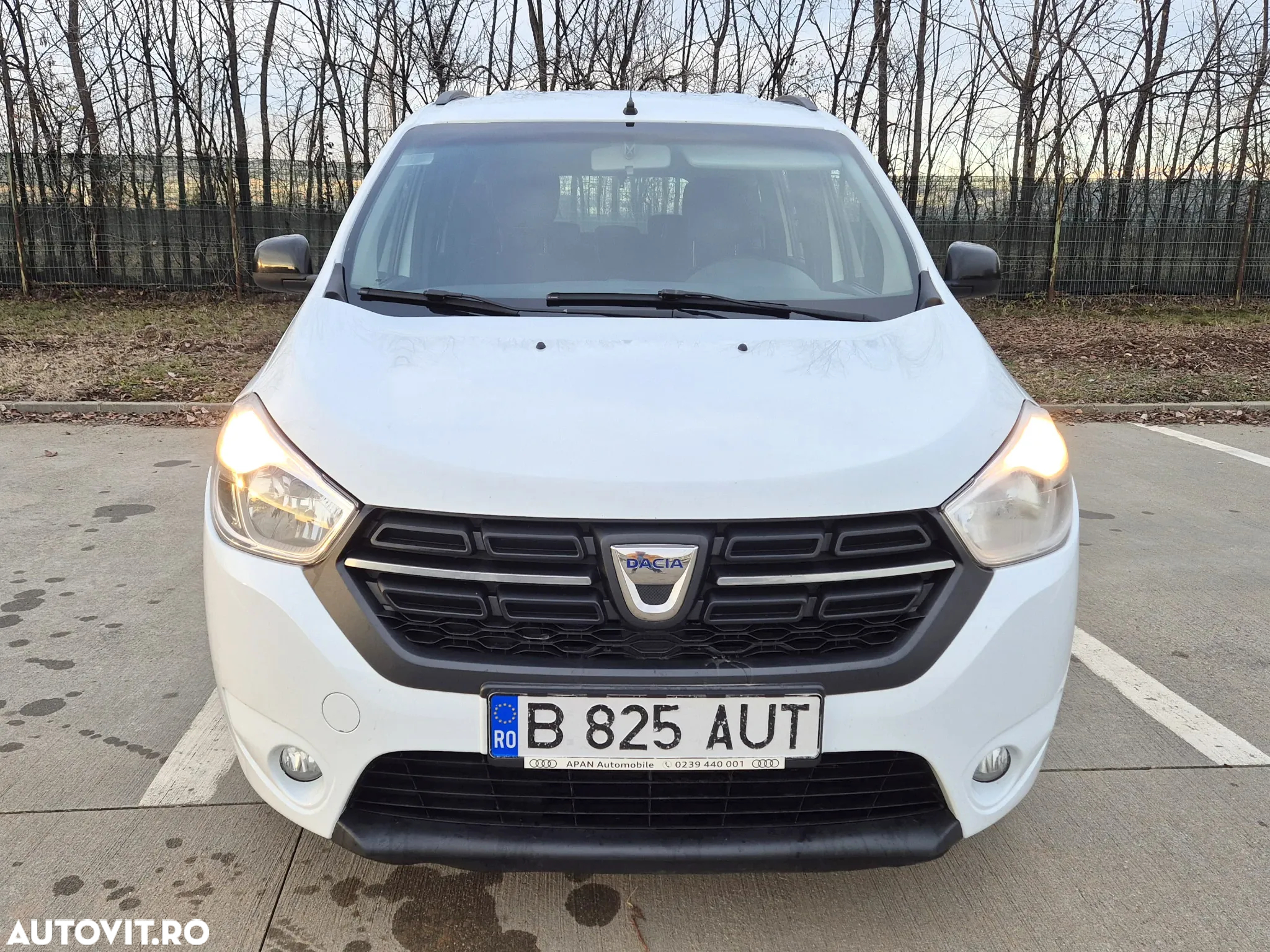 Dacia Lodgy 1.6 SCe Laureate - 3