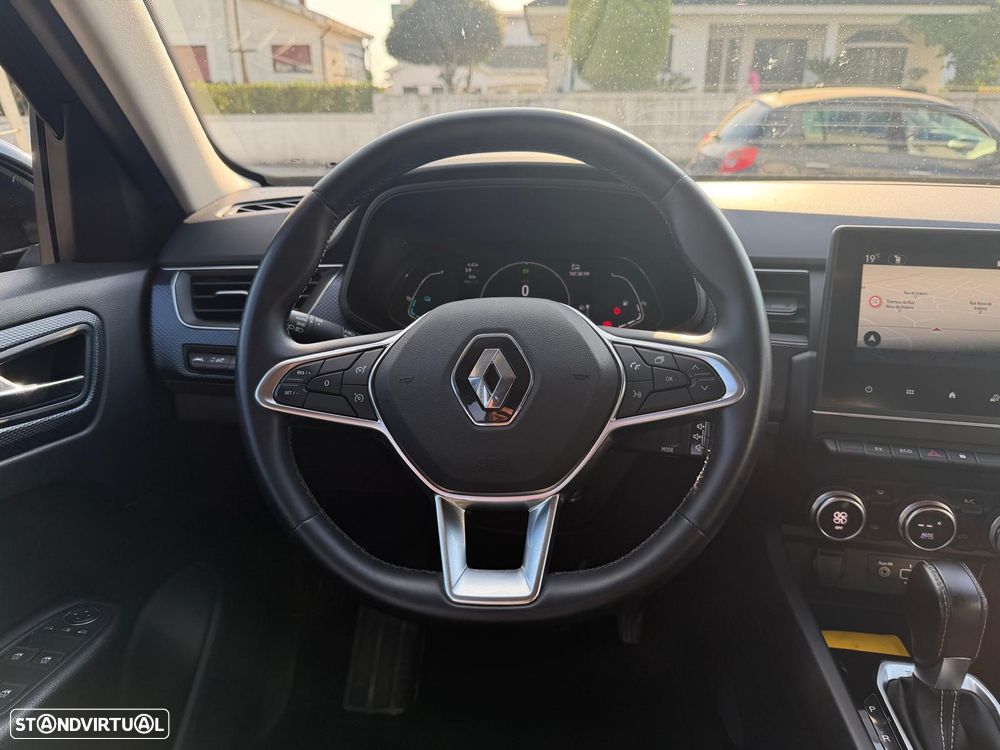Renault Arkana 1.6 E-Tech Business - 11