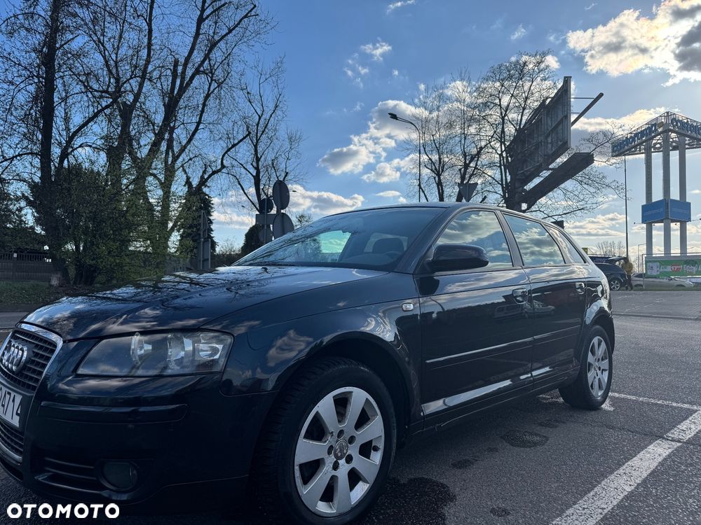 Audi A3 Sportback 2.0 TDI Ambiente - 3