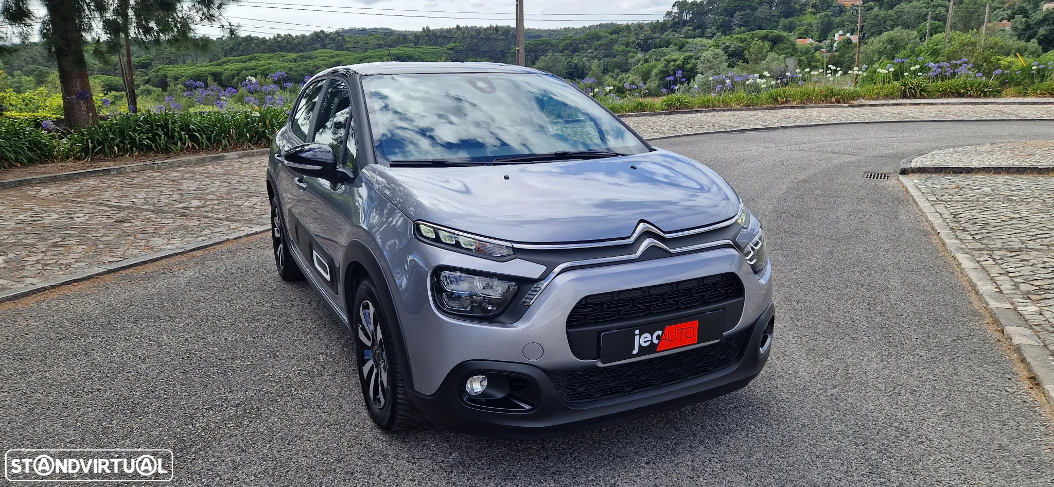 Citroën C3 1.2 PureTech Shine - 2