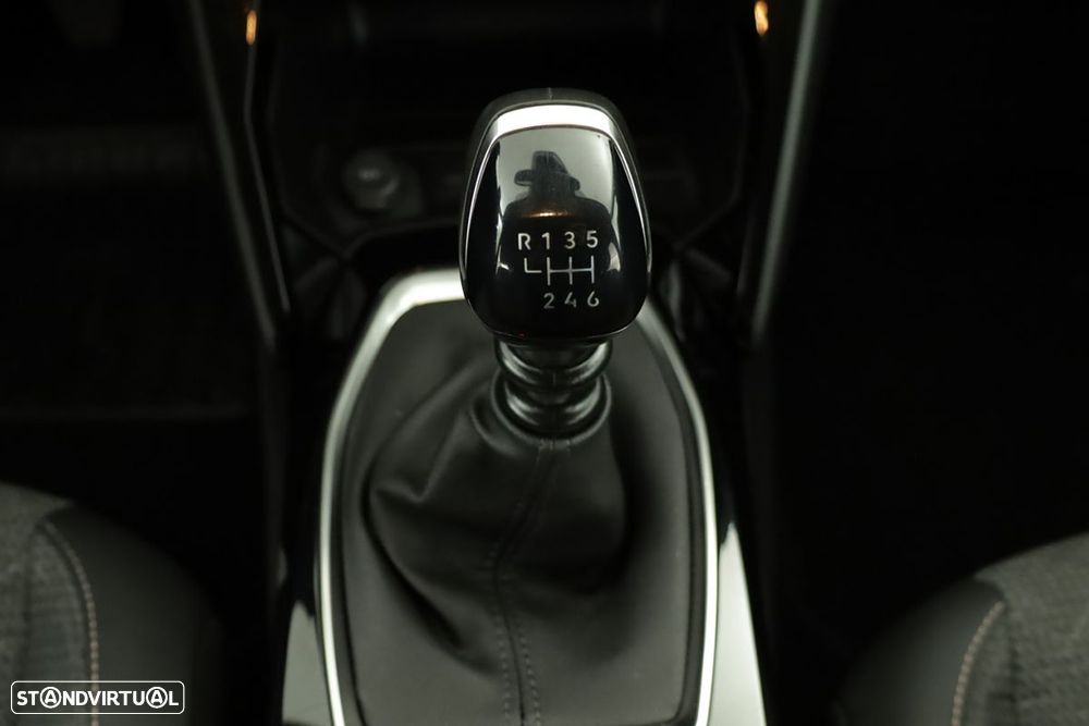 Peugeot 208 1.2 PureTech Allure - 14