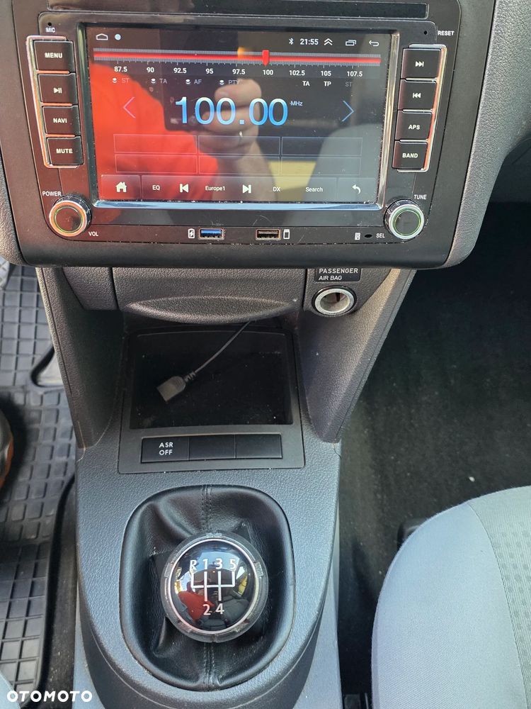Volkswagen Caddy - 22