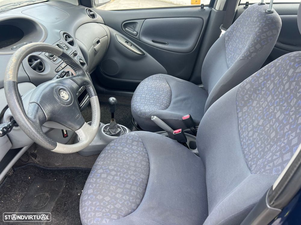 Toyota Yaris 1.0 Luna ABS - 13