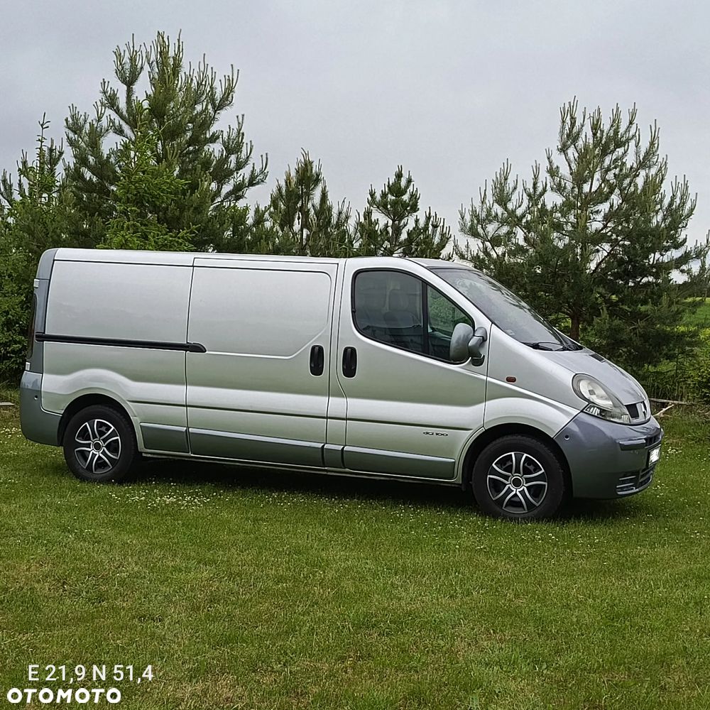 Renault Trafic - 18