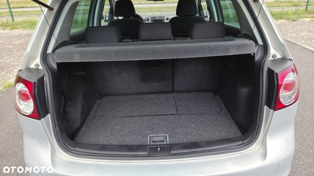 Volkswagen Golf Plus 1.6 TDI DPF Life - 10