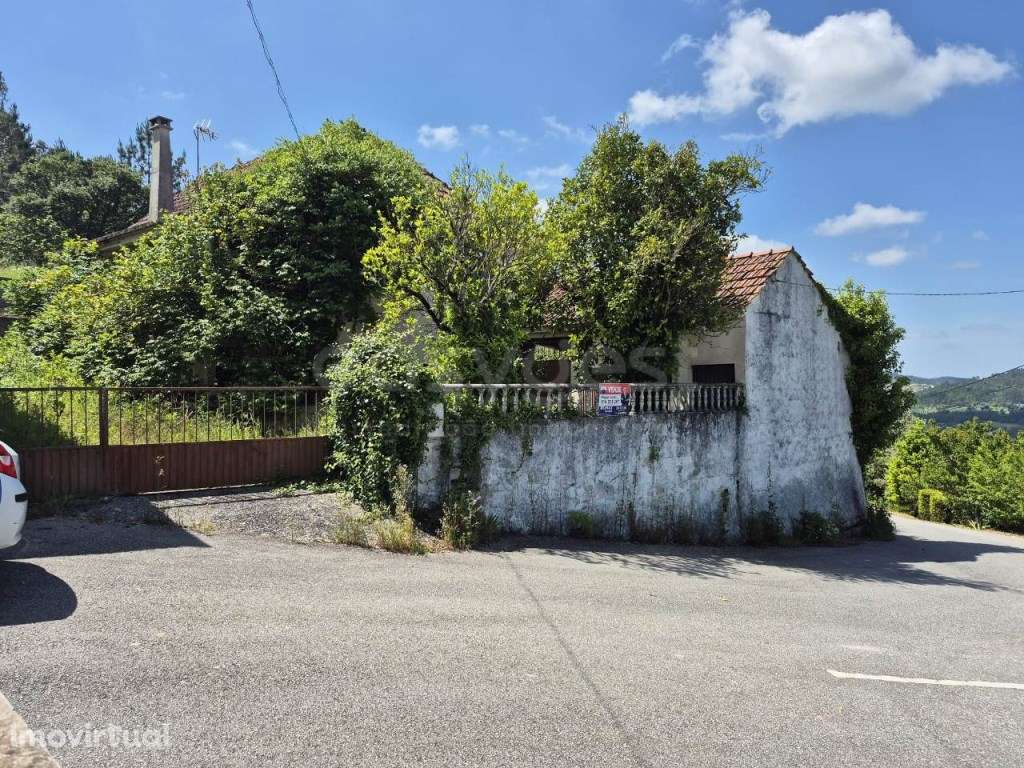 Moradia para reconstrução Amiais Santiago de Litém - Grande imagem: 3/15