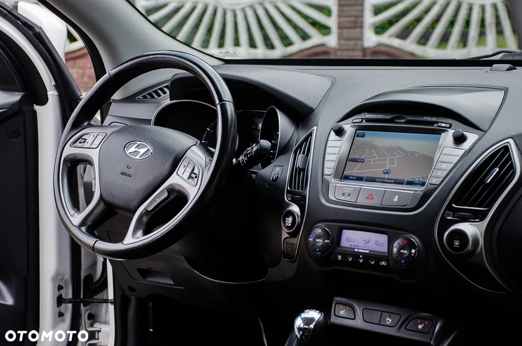 Hyundai ix35 1.6 GDI Premium 2WD - 21