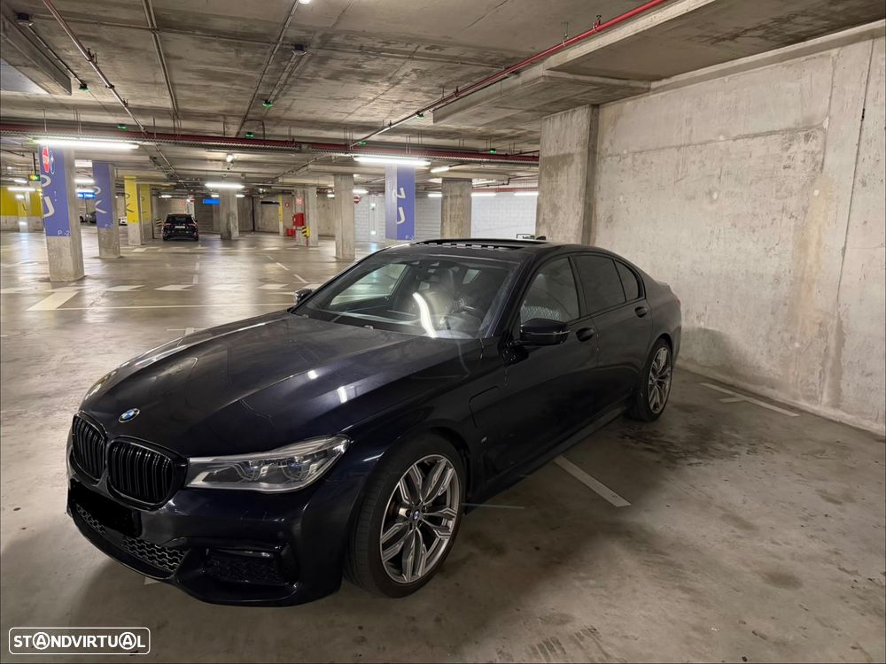 BMW 740 - 1