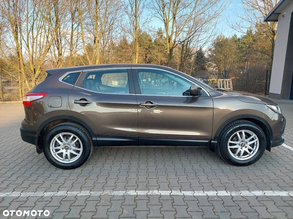 Nissan Qashqai 1.2 DIG-T 360 - 6