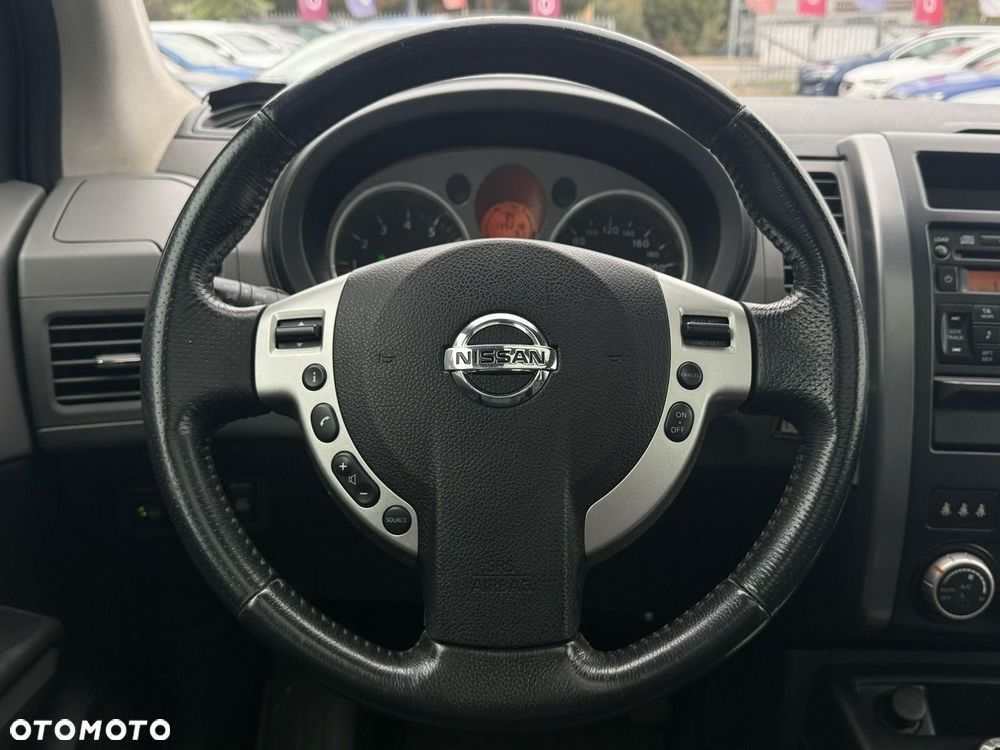 Nissan X-Trail 2.5 4x4 CVT-Automatik Platinum - 17