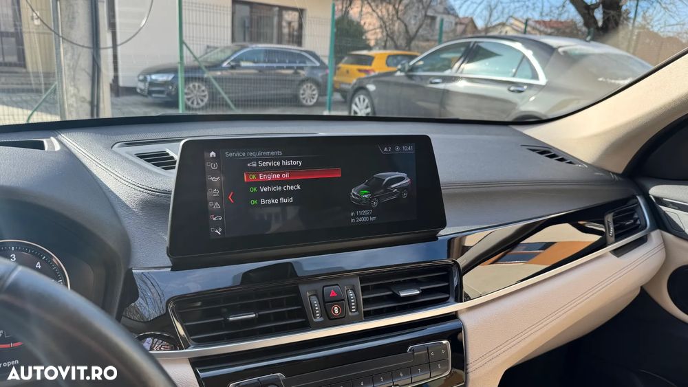 BMW X1 xDrive20d AT - 12