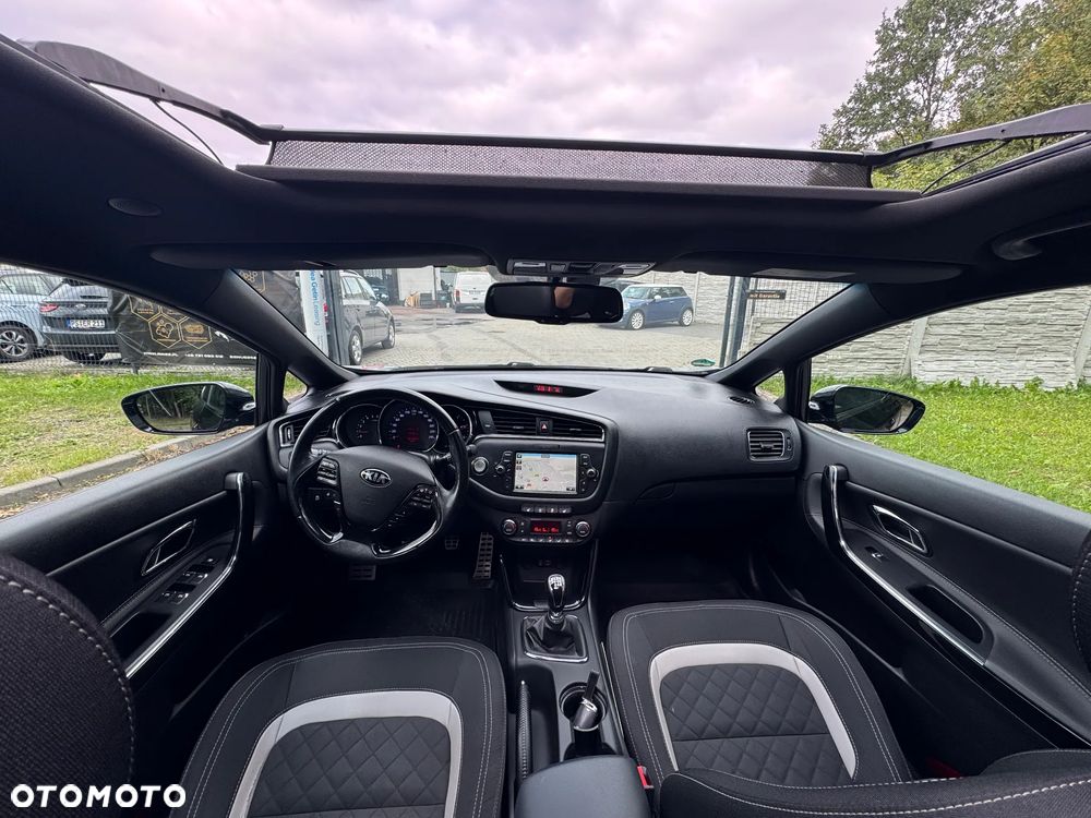 Kia Ceed 1.6 CRDi GT Line - 23