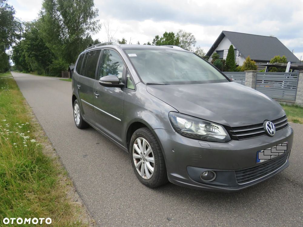 Volkswagen Touran 2.0 TDI DPF BlueMotion Technology DSG Comfortline - 14