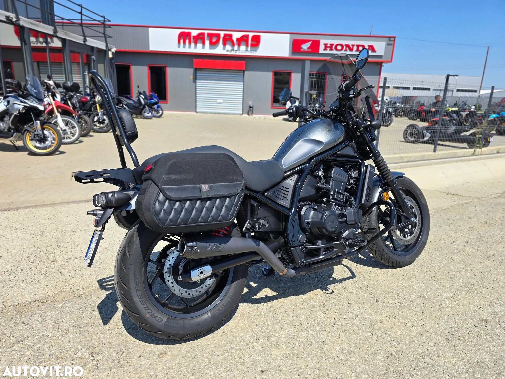 Honda Rebel 1100 - 3