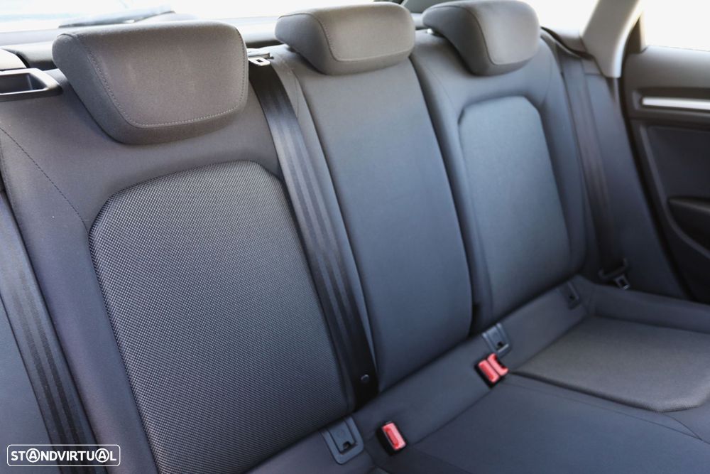 Audi A3 Sportback 1.6 TDI Design - 18