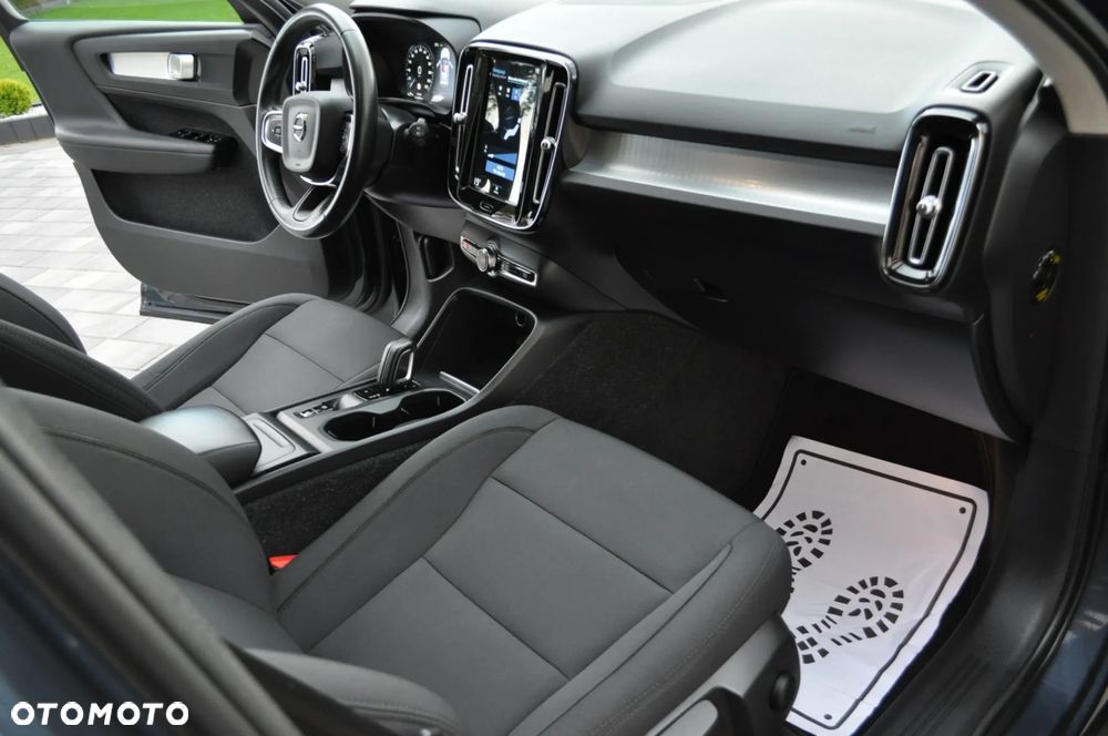 Volvo XC 40 - 36
