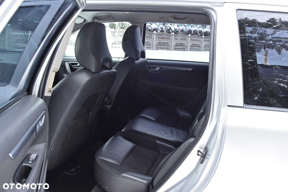 Volvo V70 - 8