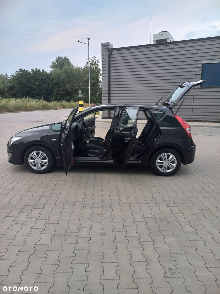 Hyundai i30 - 25