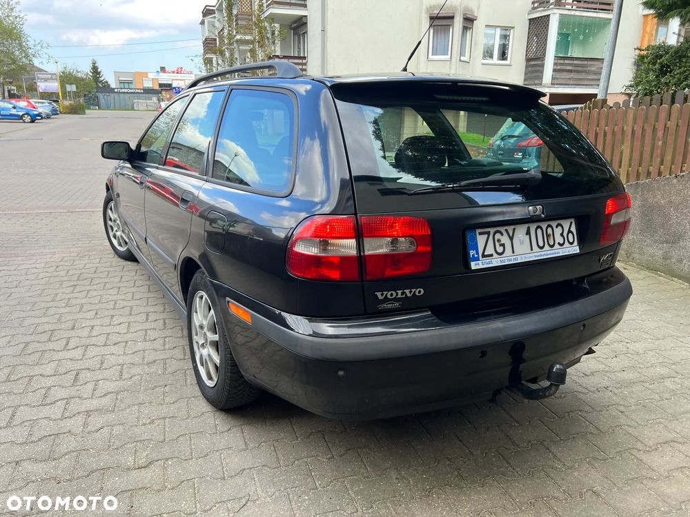 Volvo V40 - 4