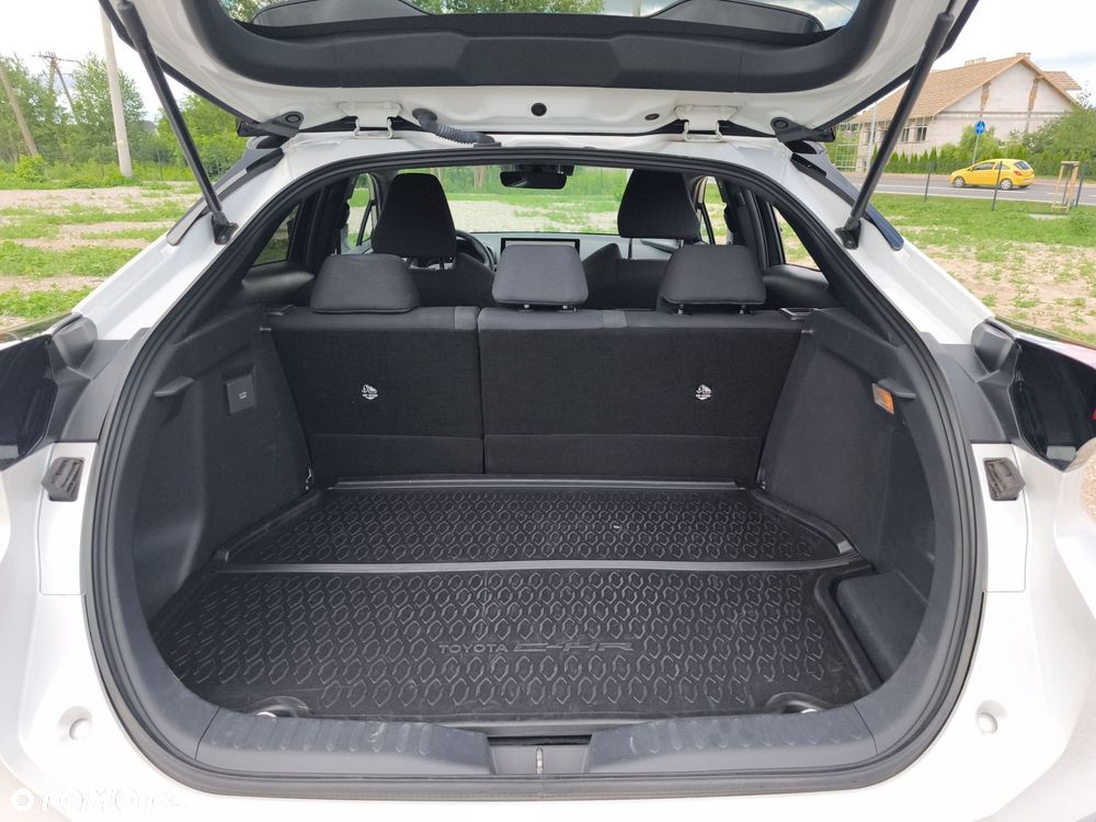 Toyota C-HR - 13