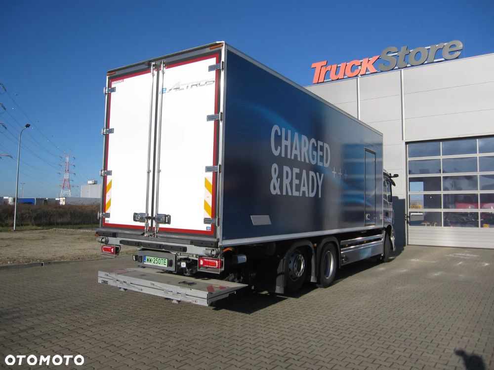 Mercedes-Benz eActros 400 L - 4