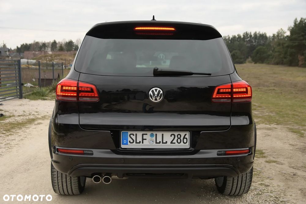 Volkswagen Tiguan 2.0 TDI DPF 4Motion BlueMotion Technology DSG Sport & Style - 32