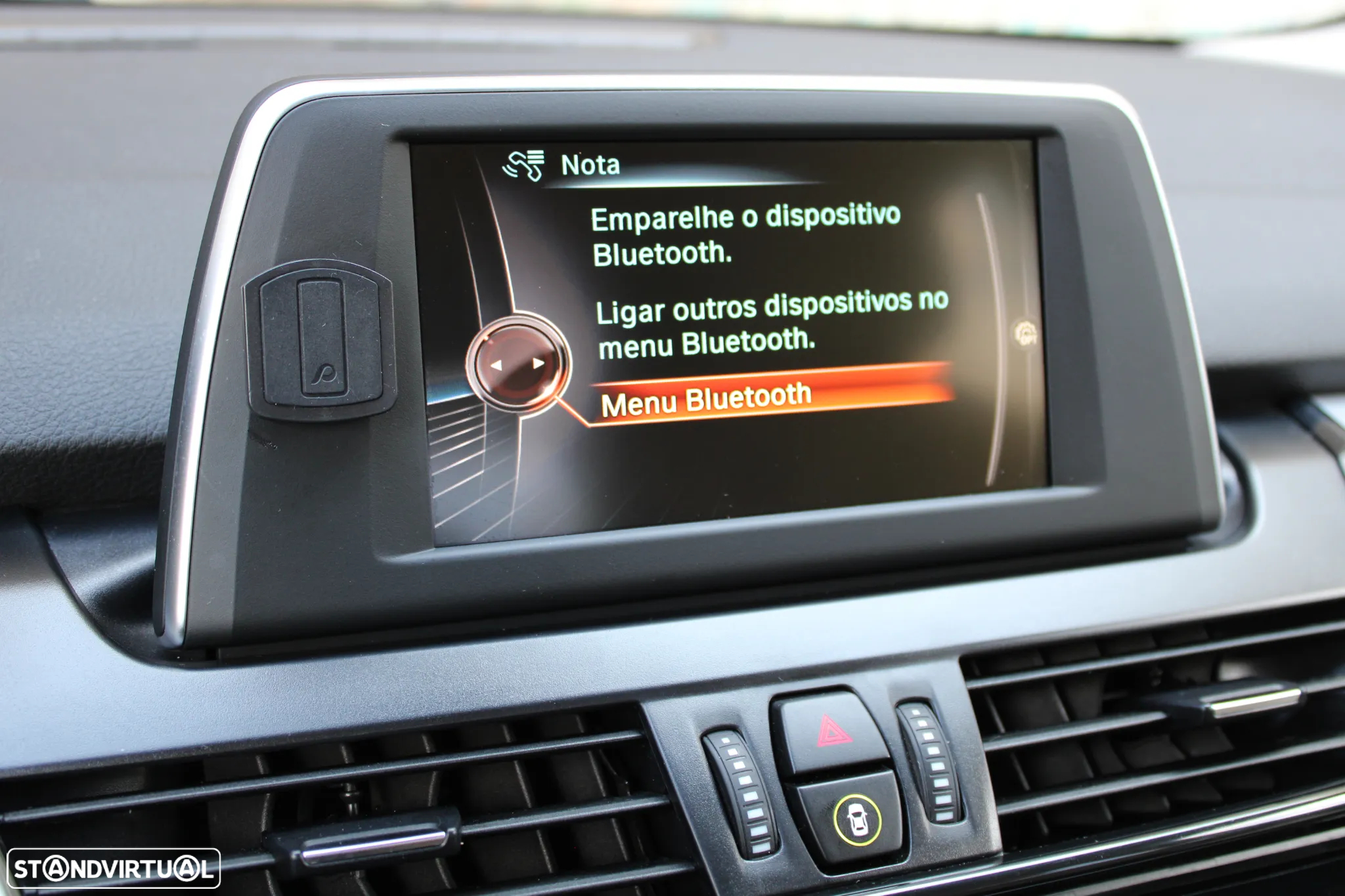 BMW 218 Active Tourer d Advantage Auto - 34