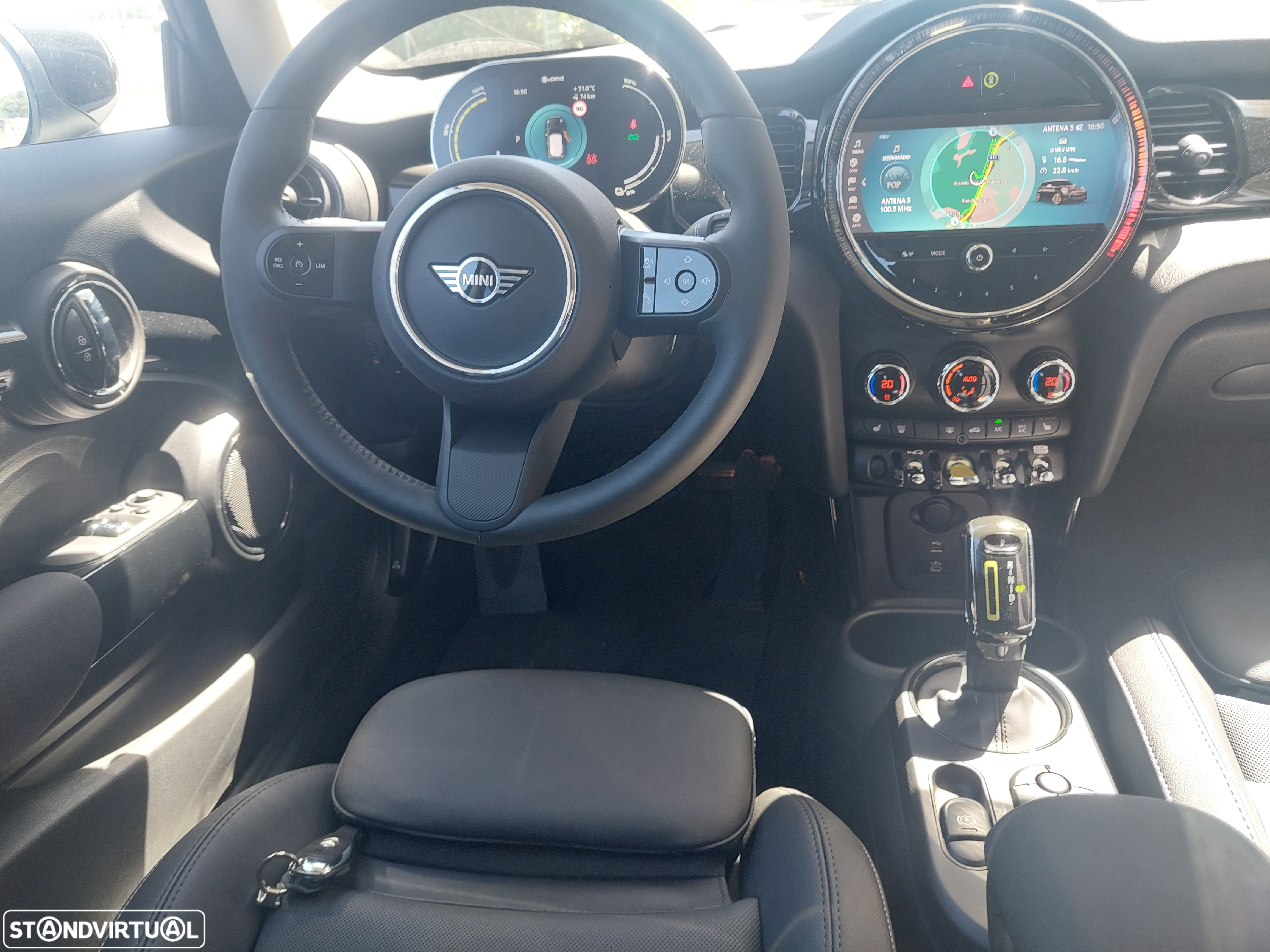 MINI 3 Portas Cooper E Classic - 15