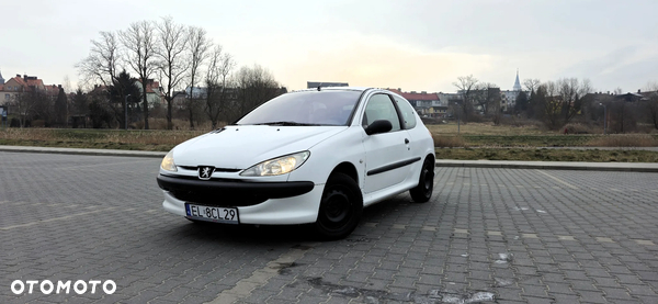 Peugeot 206 1.1 Color-Line