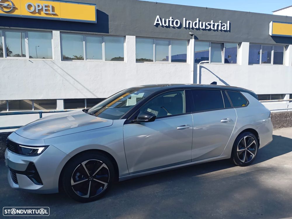 Opel Astra Sports Tourer 1.2 T GS Line - 1