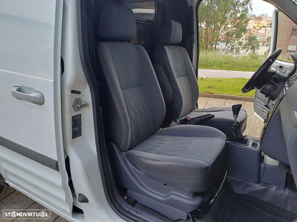 Ford TRANSIT CONNECT 1.8 TDCI 90 CV - 28
