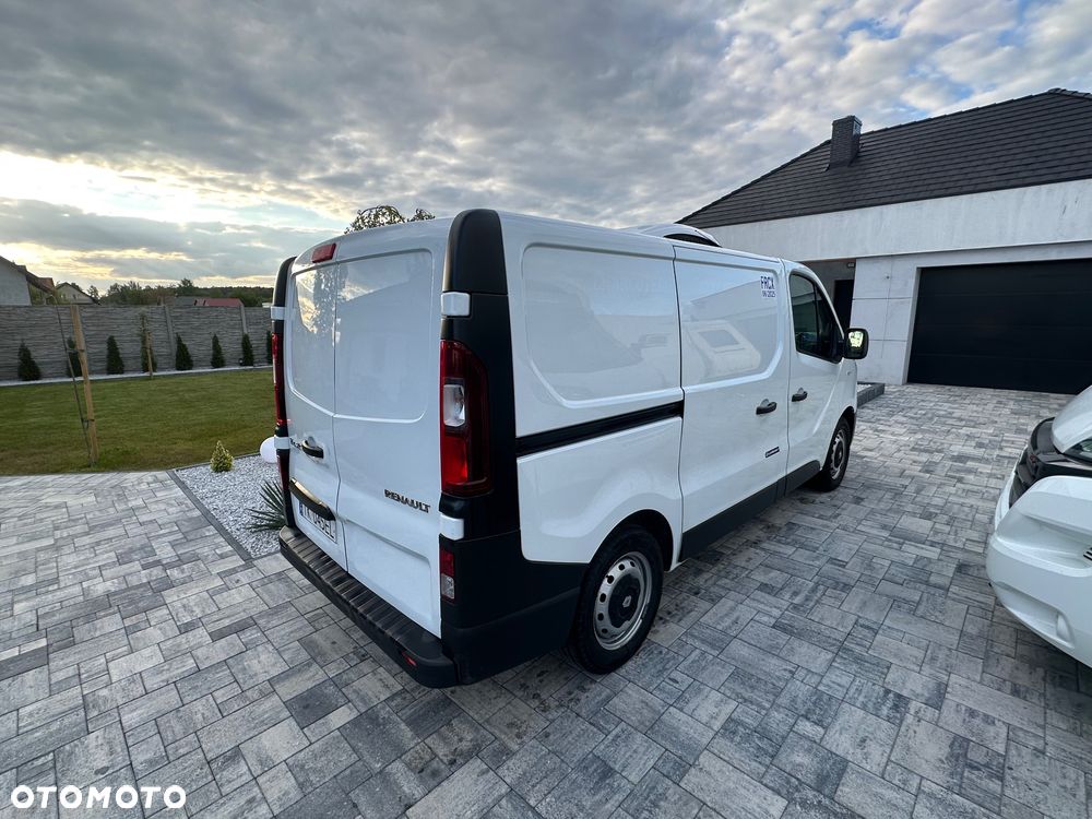 Renault Trafic - 24