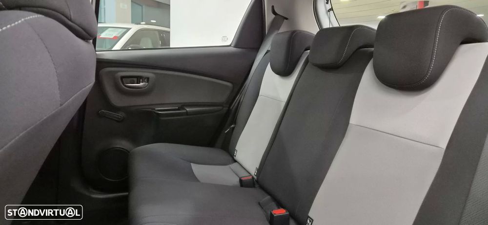 Toyota Yaris 1.0 VVT-i Comfort - 31