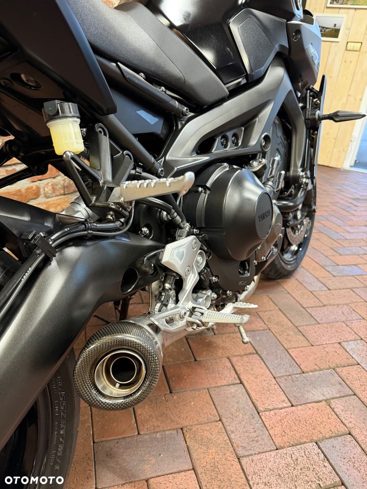 Yamaha MT - 40