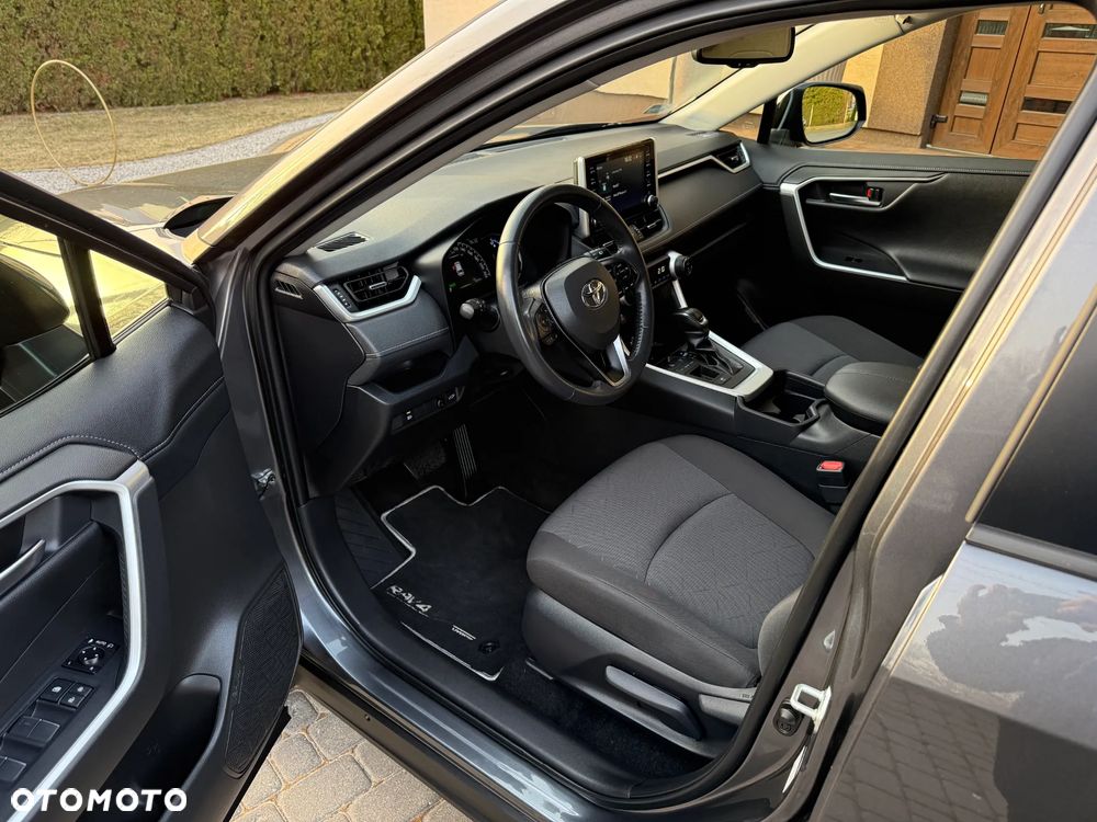 Toyota RAV4 2.5 Hybrid Comfort 4x2 - 18