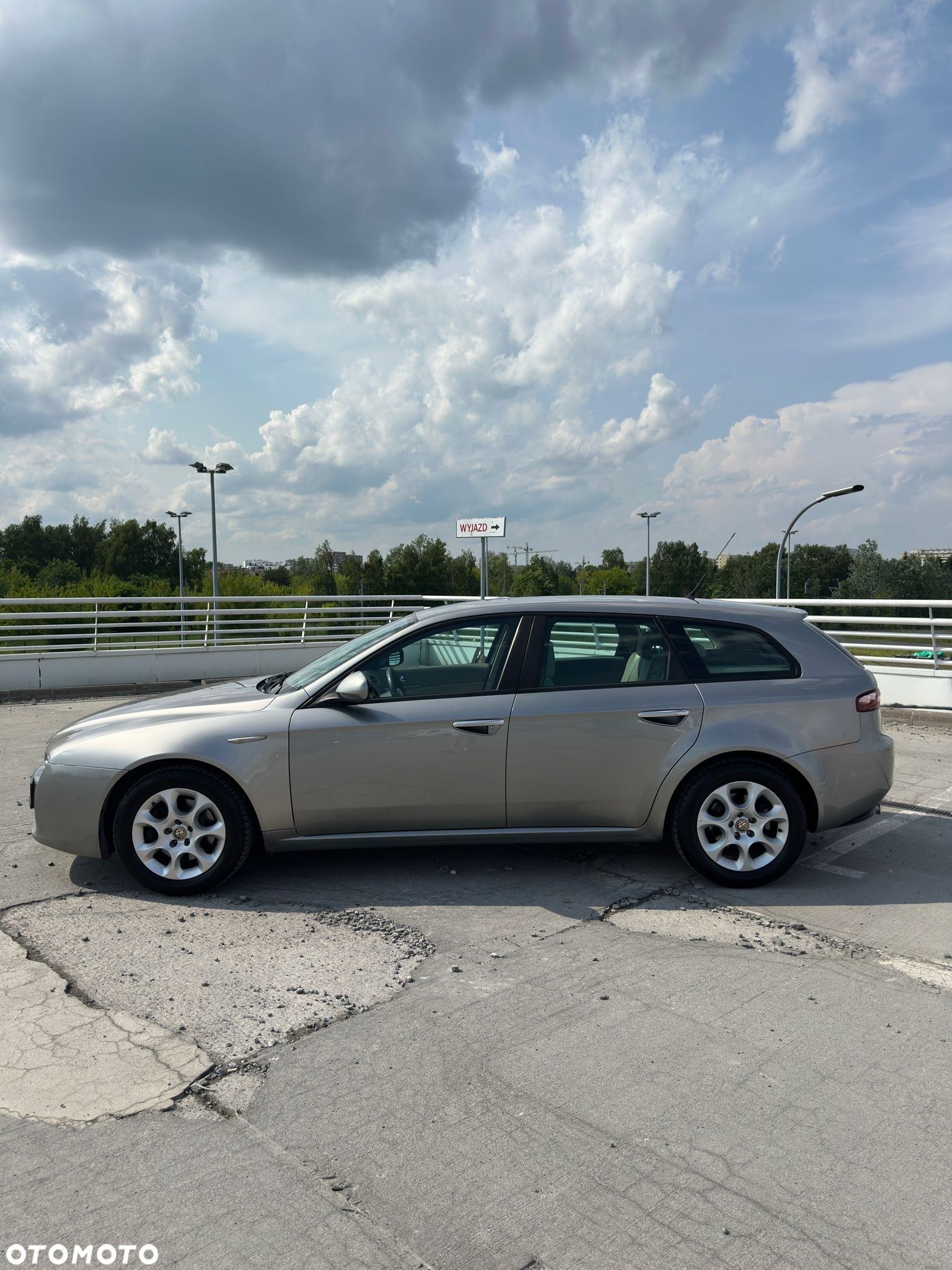 Alfa Romeo 159 1.9JTDM ti - 3