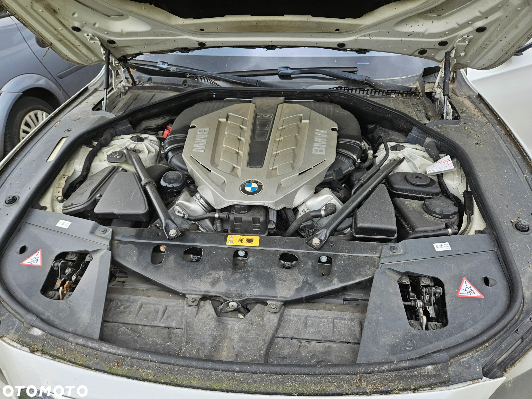 BMW Seria 7 750Li - 20