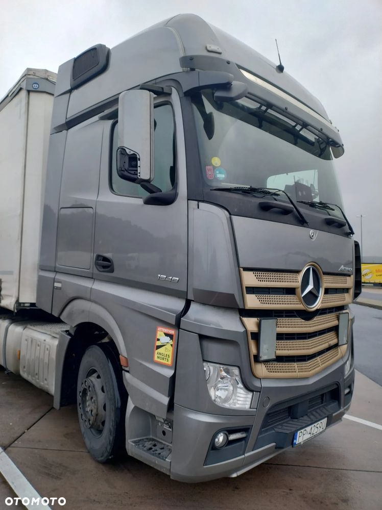 Mercedes-Benz ACTROS - 4