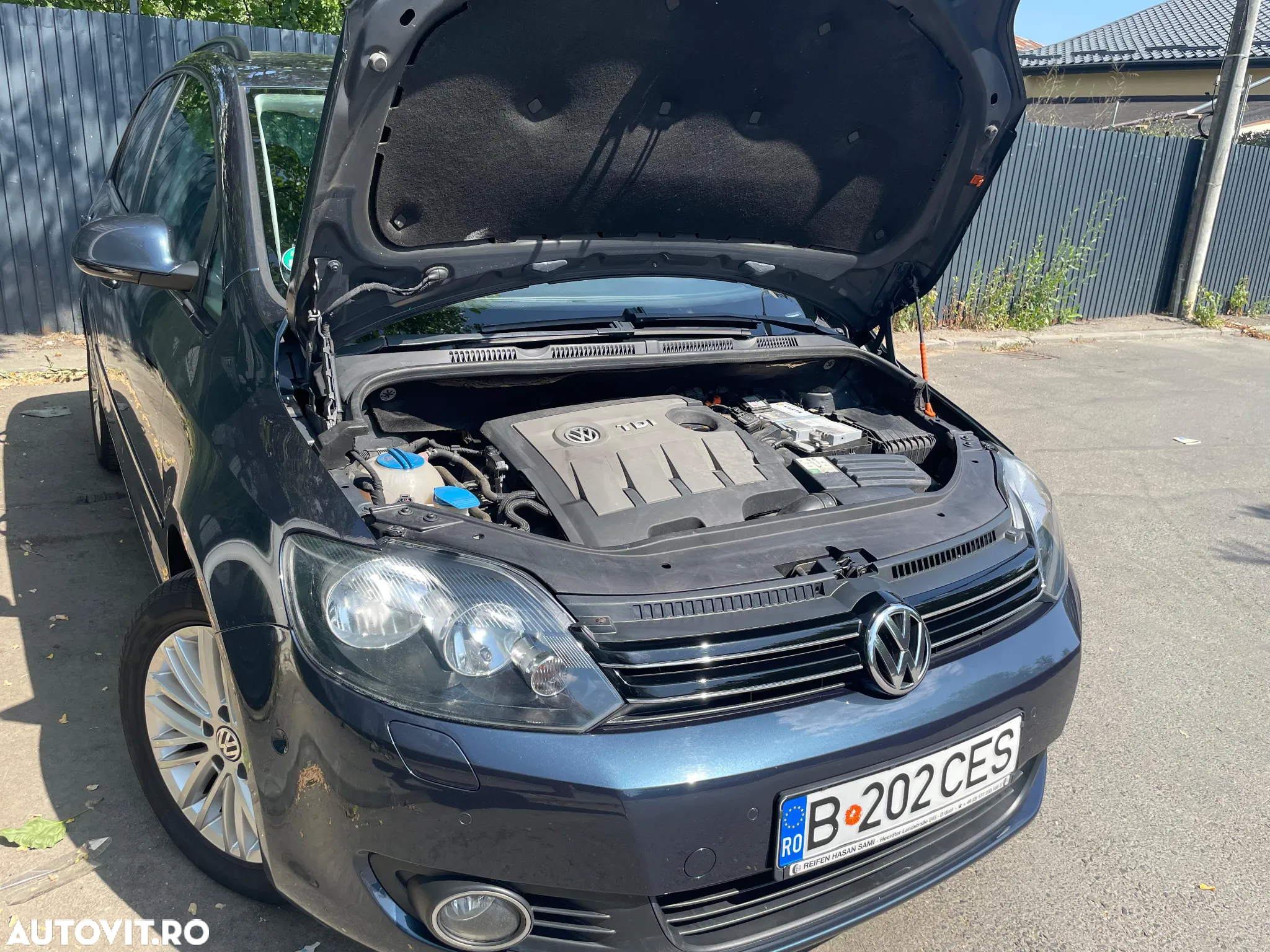 Volkswagen Golf Plus 1.9 TDI Comfortline DPF - 9