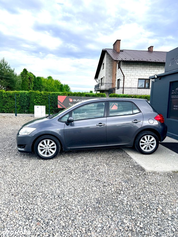 Toyota Auris 1.4 D-4D Life - 4