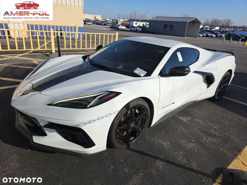 Chevrolet Corvette - 1