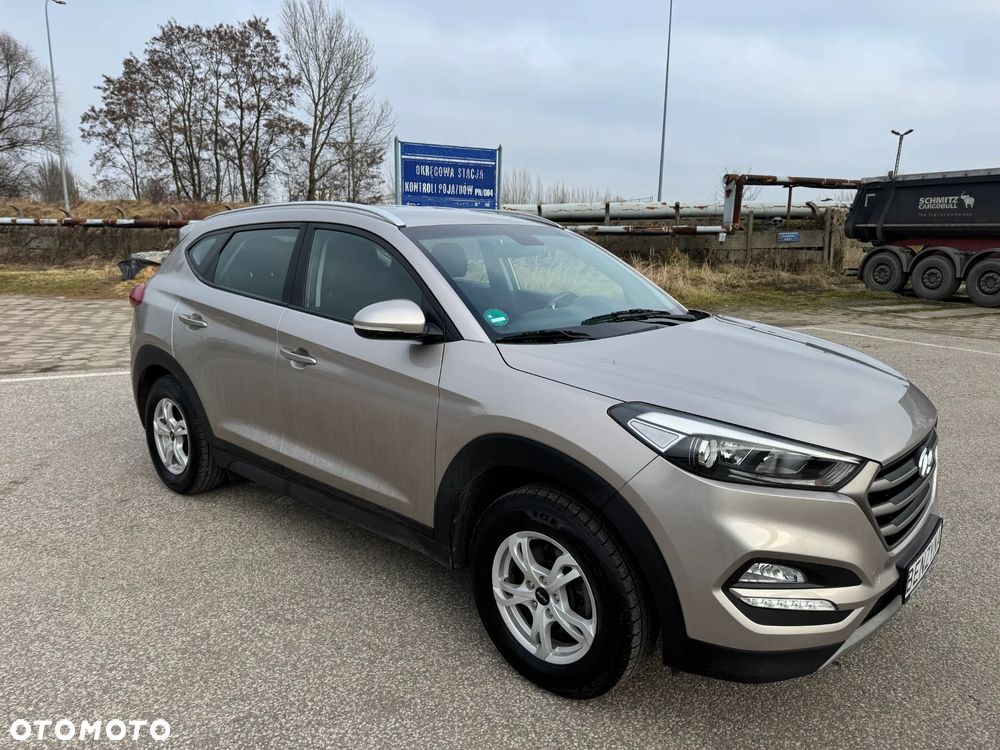 Hyundai Tucson blue 1.6 GDi 2WD Navi - 10