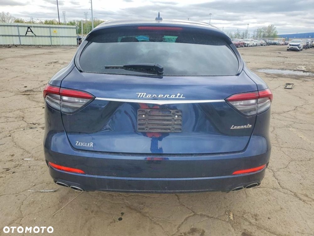 Maserati Levante - 5