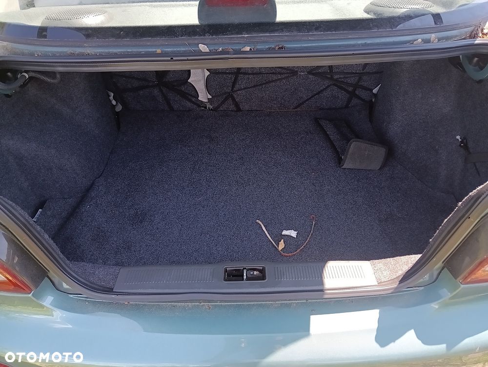 Hyundai Accent 1.3 GLS - 7