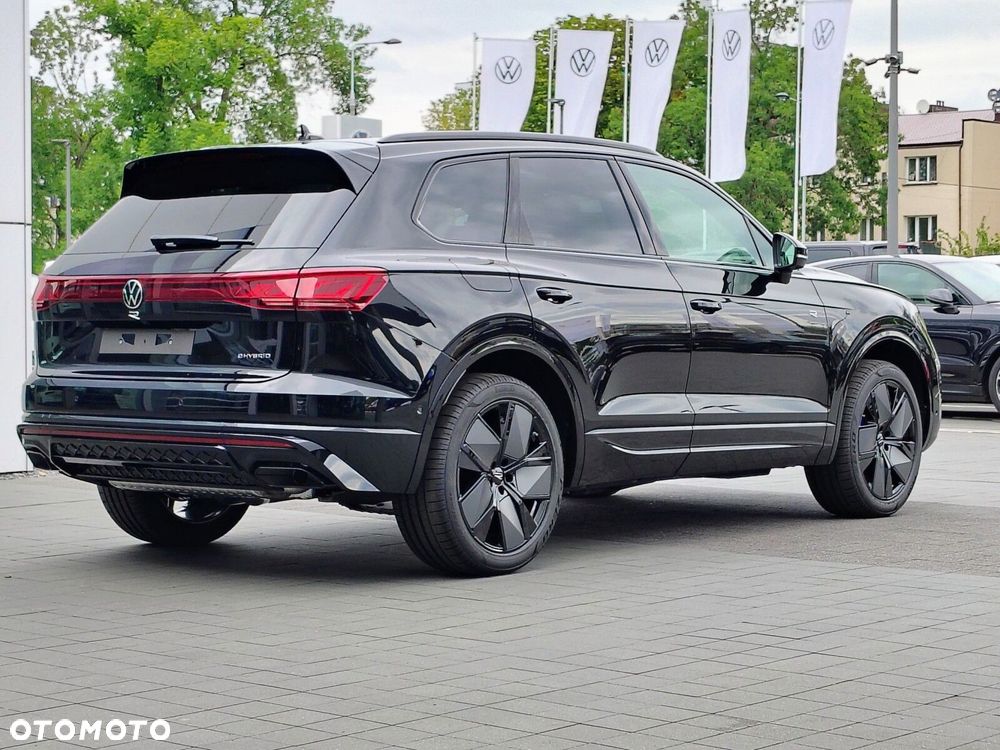 Volkswagen Touareg - 7