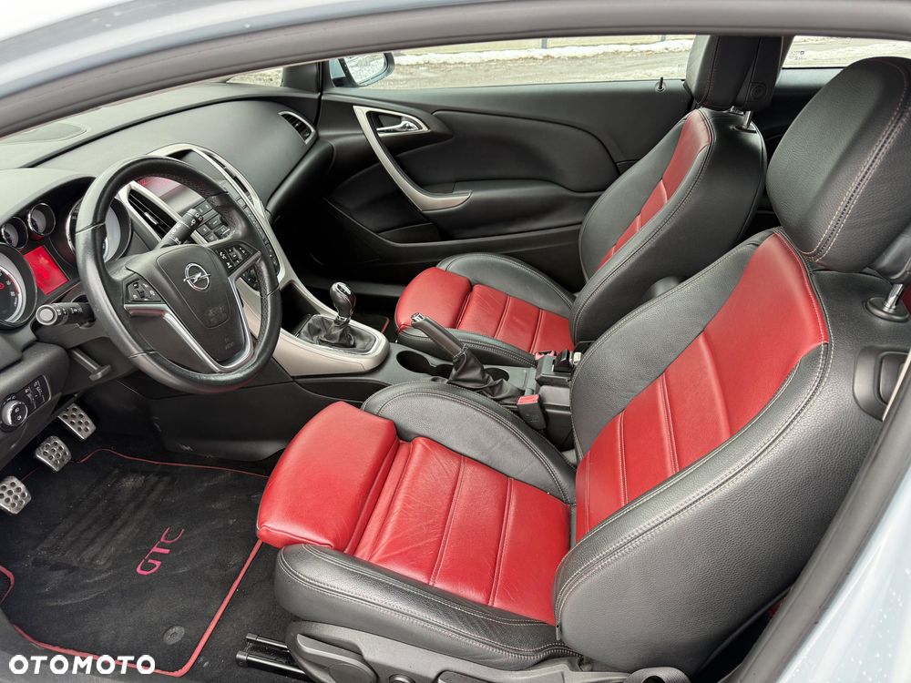 Opel Astra 1.6 T SIDI Sport S&S - 13