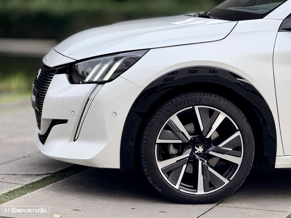 Peugeot 208 1.5 BlueHDi GT Line - 31